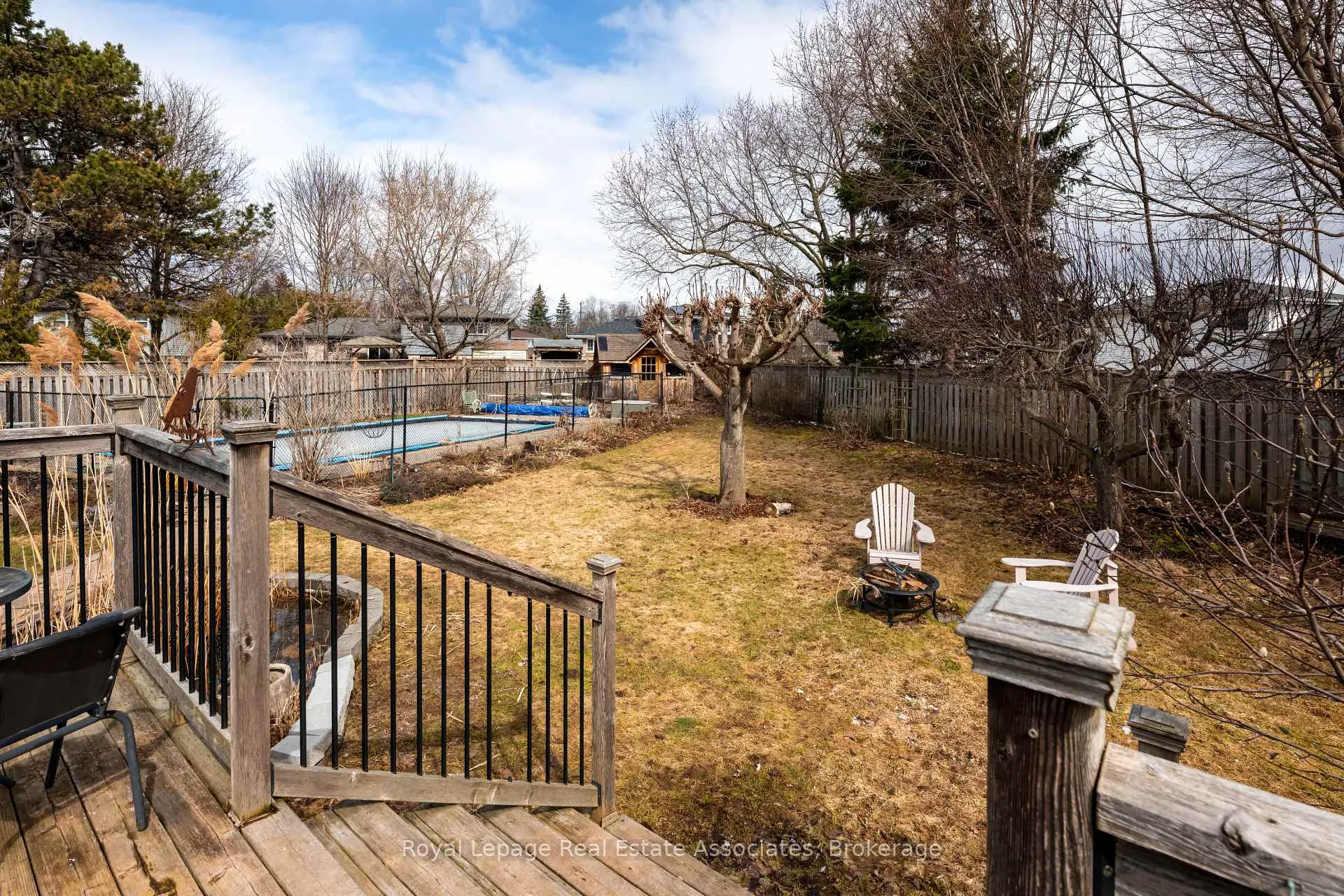 Photo 20 of 55 Eleanor Crescent, Halton Hills, Georgetown — HOMEH