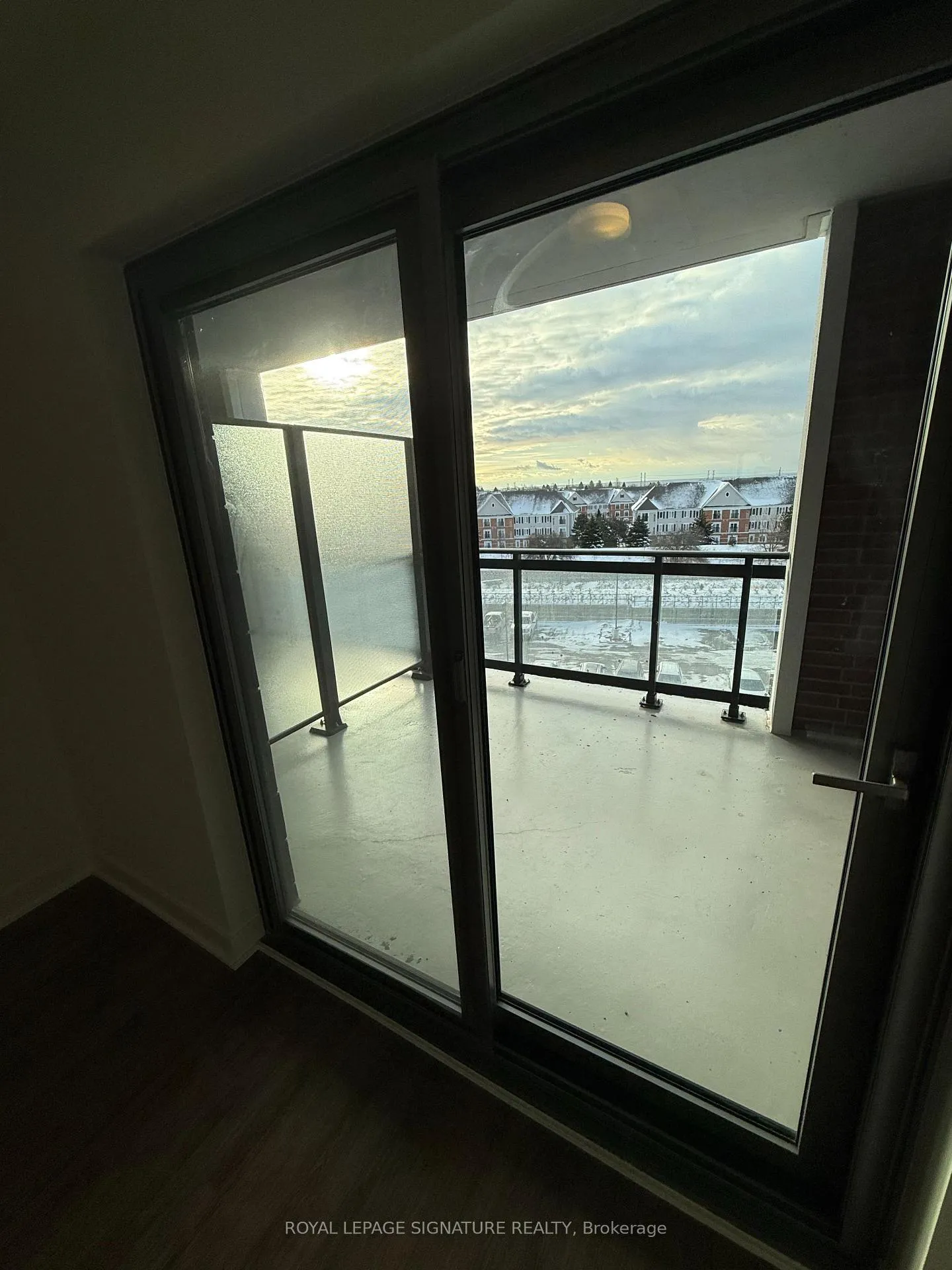 Photo 12 of Unit 527, 51 Clarington Boulevard, Clarington, Bowmanville — HOMEH