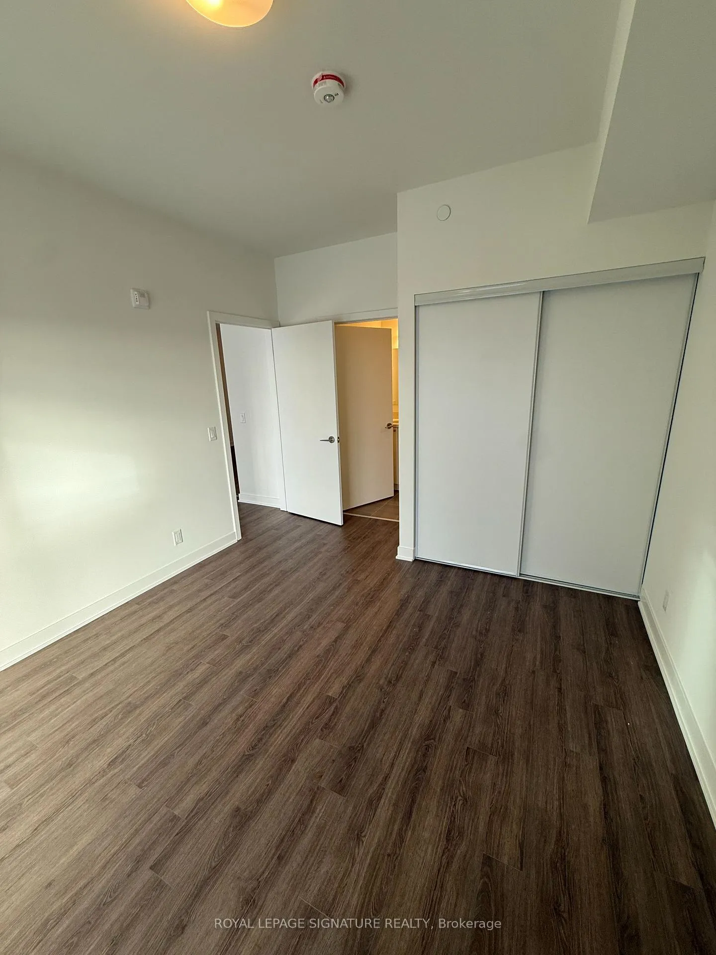Photo 14 of Unit 527, 51 Clarington Boulevard, Clarington, Bowmanville — HOMEH