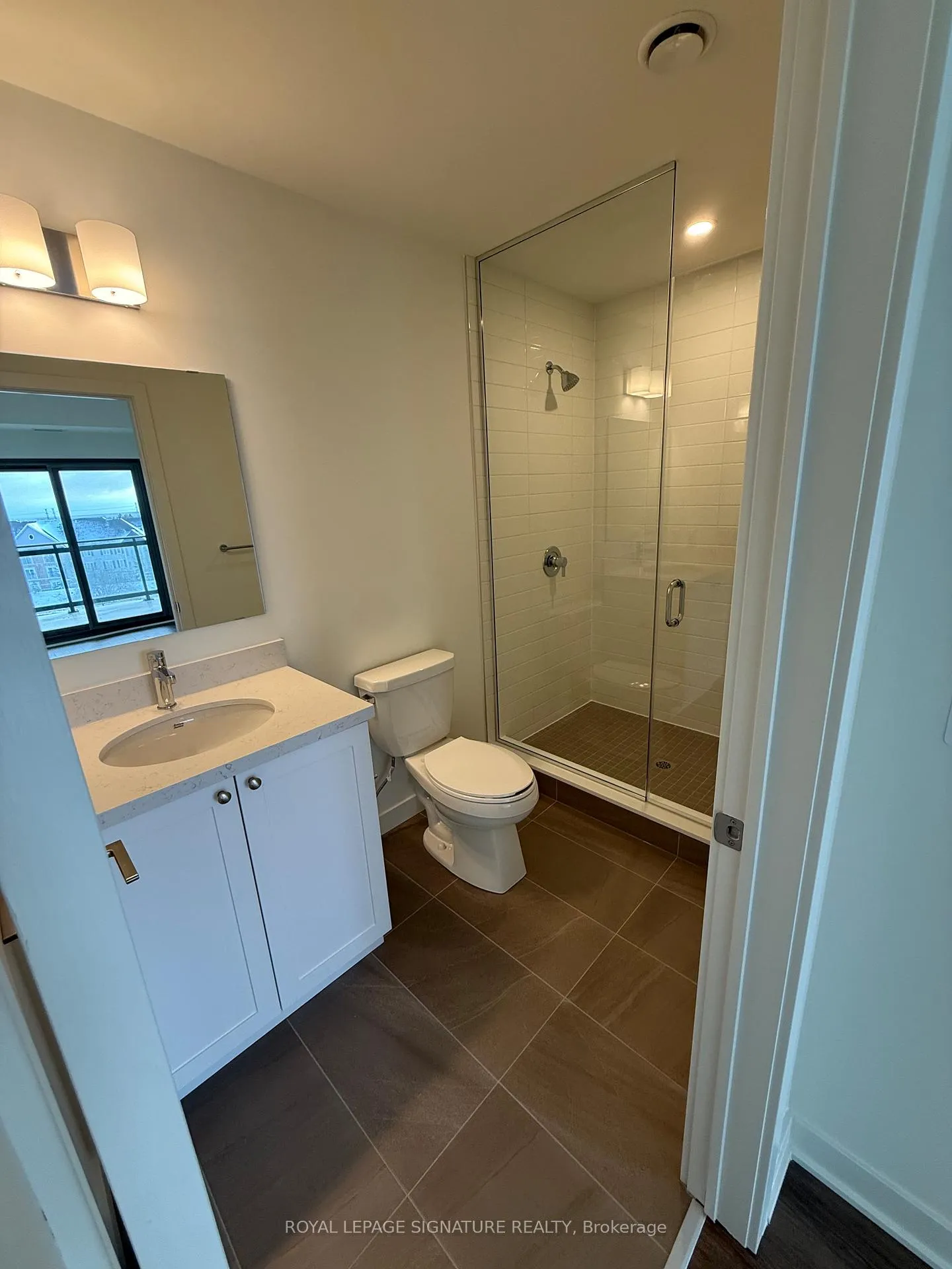 Photo 16 of Unit 527, 51 Clarington Boulevard, Clarington, Bowmanville — HOMEH