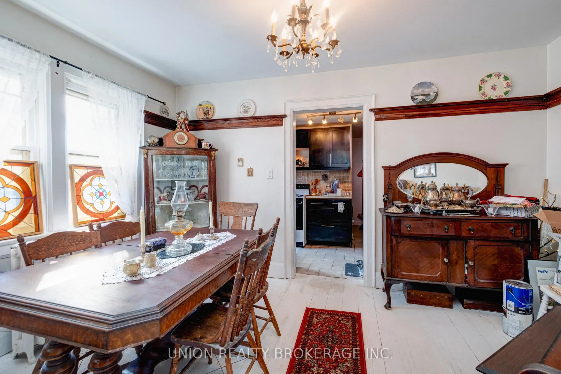 Photo 4 of 40 Glen Manor Drive, Toronto, The Beaches — HOMEH