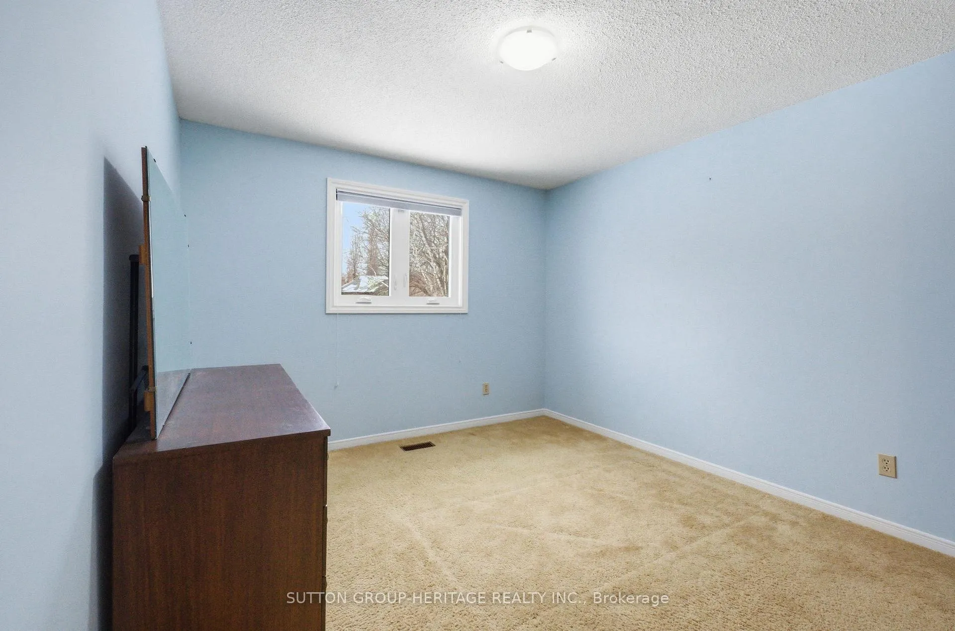 Photo 33 of 19 Sawyer Crescent, Markham, Markham Village — HOMEH