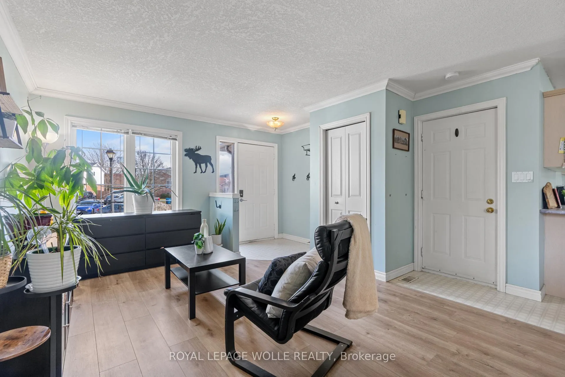 Photo 11 of 28 Gemmell Court, Stratford — HOMEH