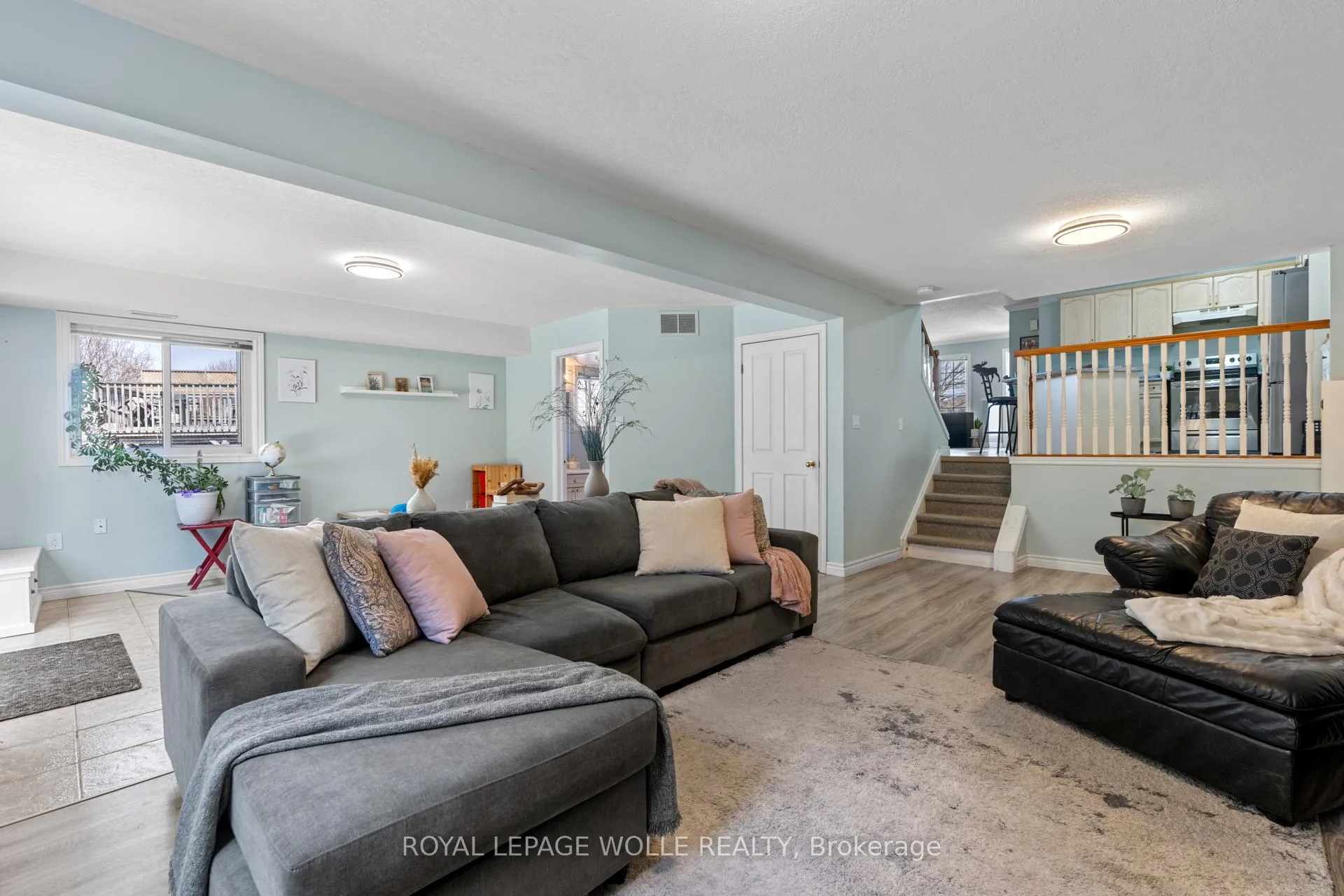 Photo 38 of 28 Gemmell Court, Stratford — HOMEH