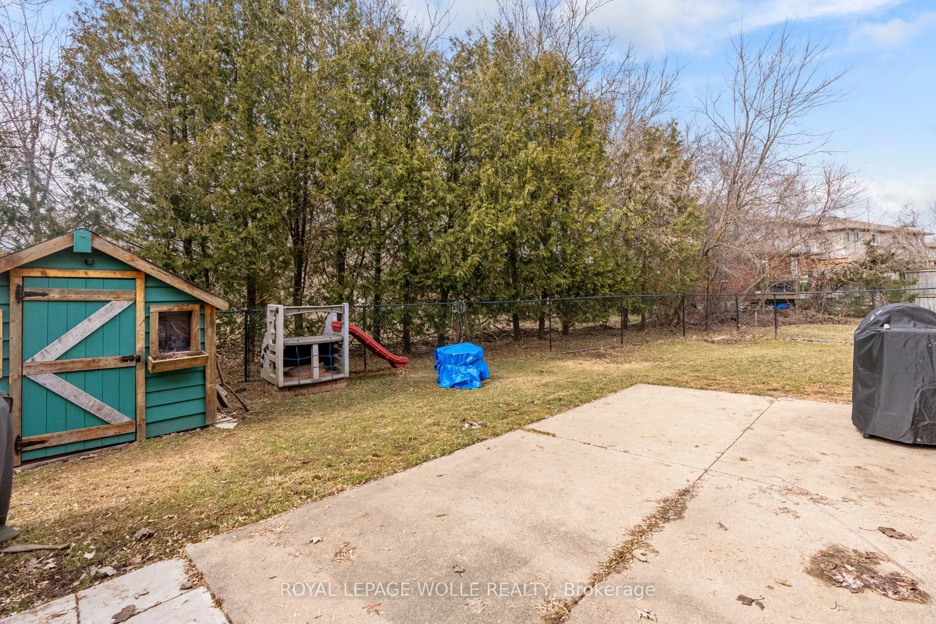 Photo 46 of 28 Gemmell Court, Stratford — HOMEH