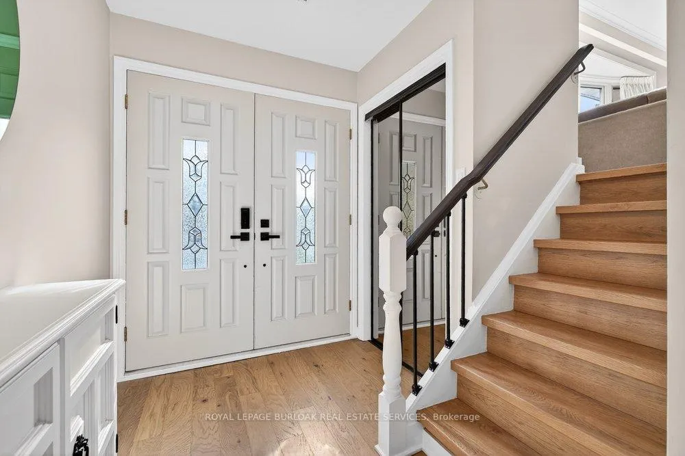 Photo 4 of 1525 Holburne Road, Mississauga, Lakeview — HOMEH