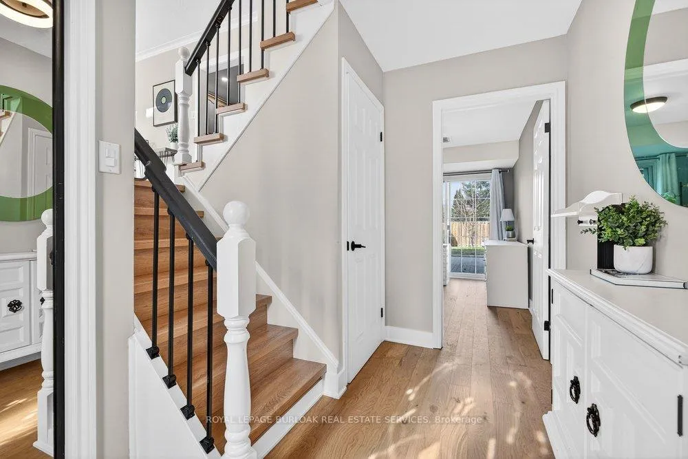 Photo 5 of 1525 Holburne Road, Mississauga, Lakeview — HOMEH