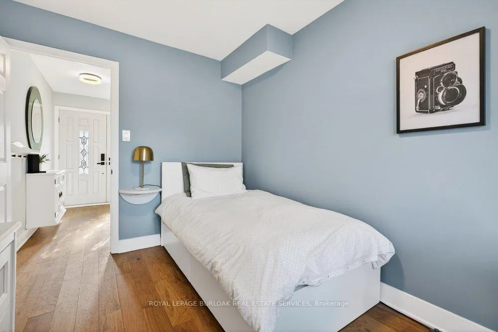 Photo 7 of 1525 Holburne Road, Mississauga, Lakeview — HOMEH