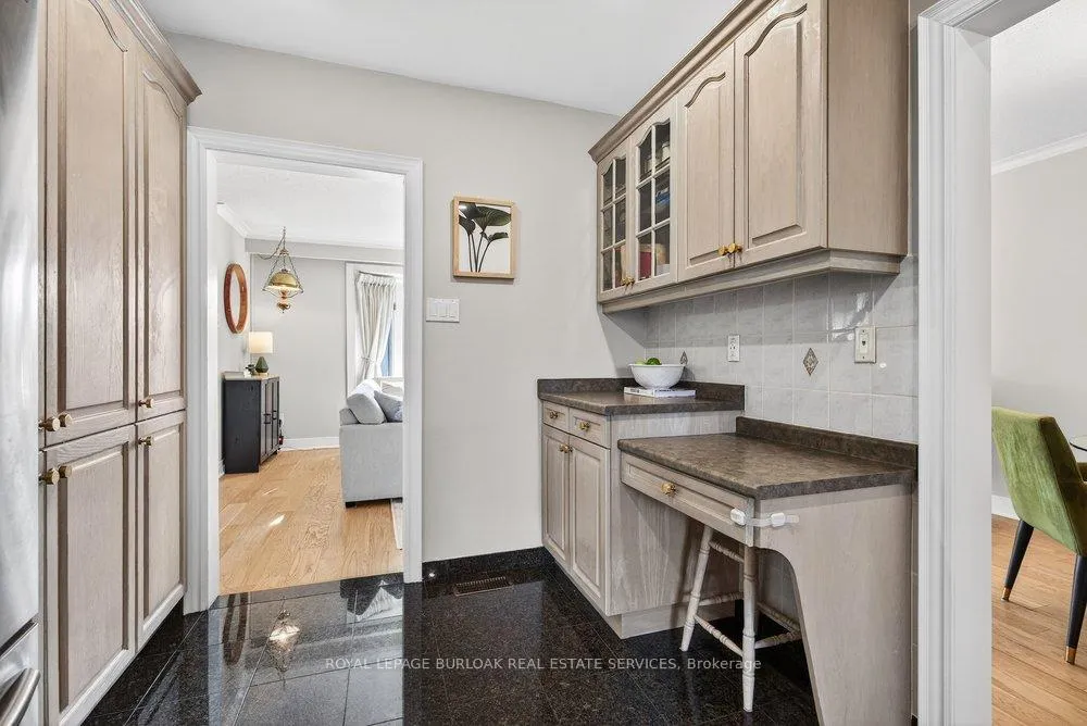 Photo 21 of 1525 Holburne Road, Mississauga, Lakeview — HOMEH