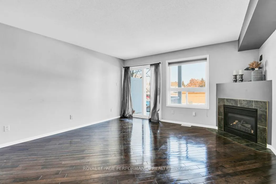 Photo 14 of 870 Longfields Drive, Ottawa, Barrhaven - Longfields — HOMEH