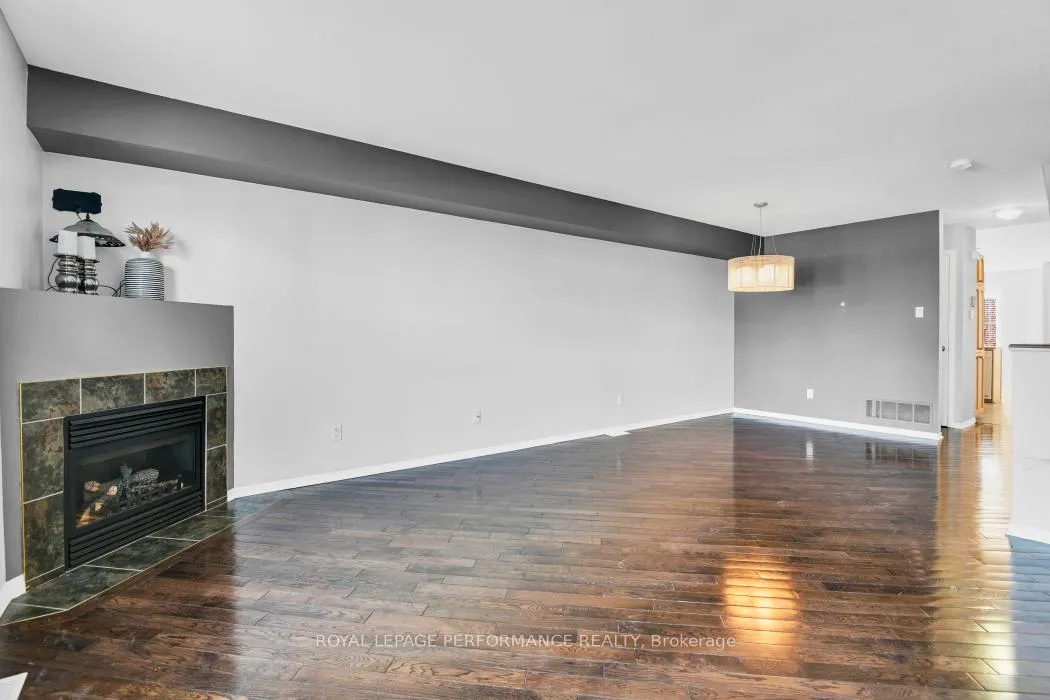 Photo 16 of 870 Longfields Drive, Ottawa, Barrhaven - Longfields — HOMEH