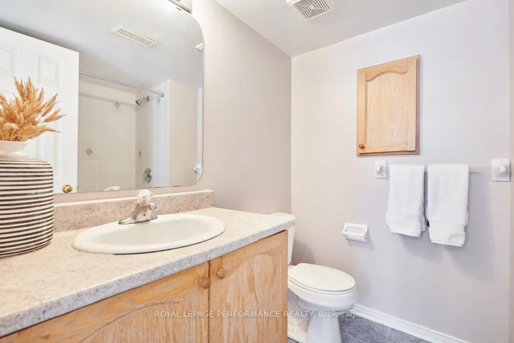 Photo 33 of 870 Longfields Drive, Ottawa, Barrhaven - Longfields — HOMEH