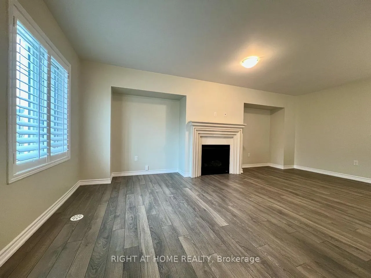 Photo 5 of 351 Timberland Gate, Oakville, Glenorchy — HOMEH