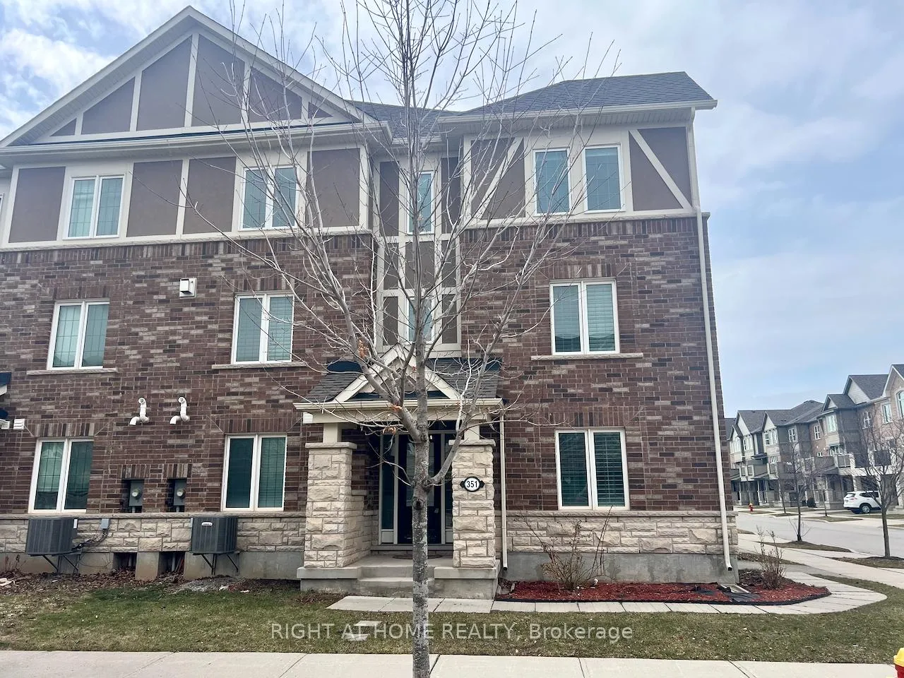 Photo 24 of 351 Timberland Gate, Oakville, Glenorchy — HOMEH