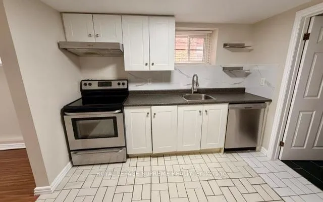 Photo 4 of Unit Lower, 30 Glenholme Avenue, Toronto, Corso Italia-Davenport — HOMEH