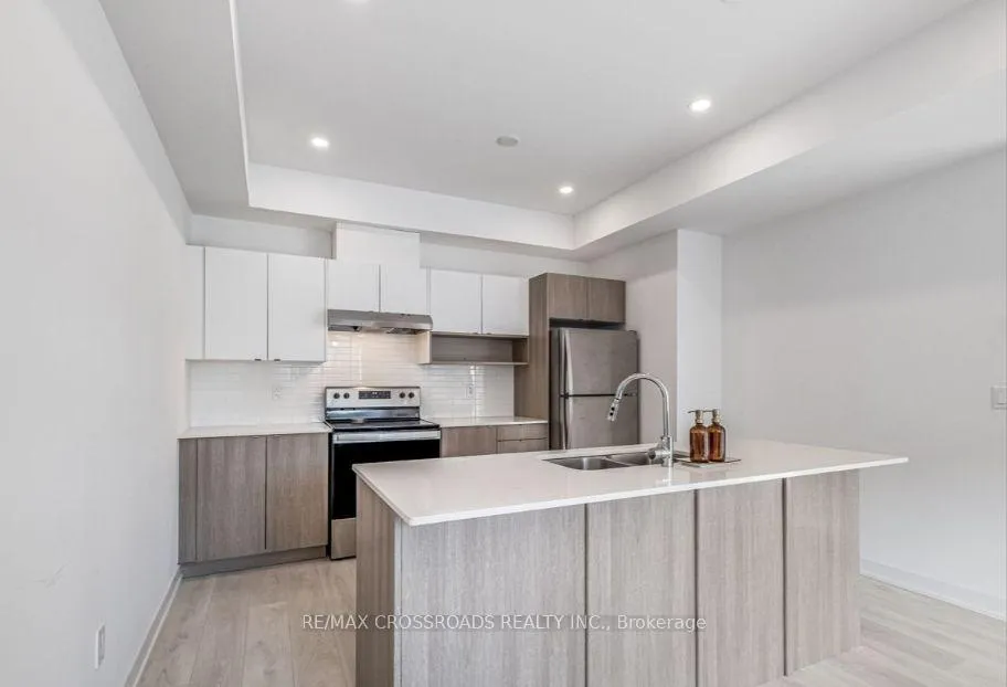 Photo 2 of Unit 51, 1121 Cooke Boulevard, Burlington, LaSalle — HOMEH