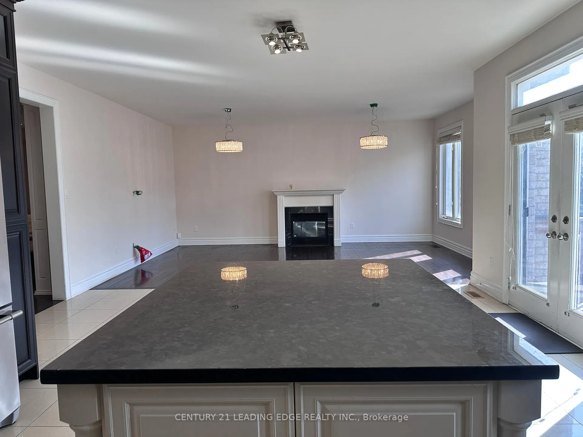 Photo 12 of 83 Golden Forest Road, Vaughan, Patterson — HOMEH