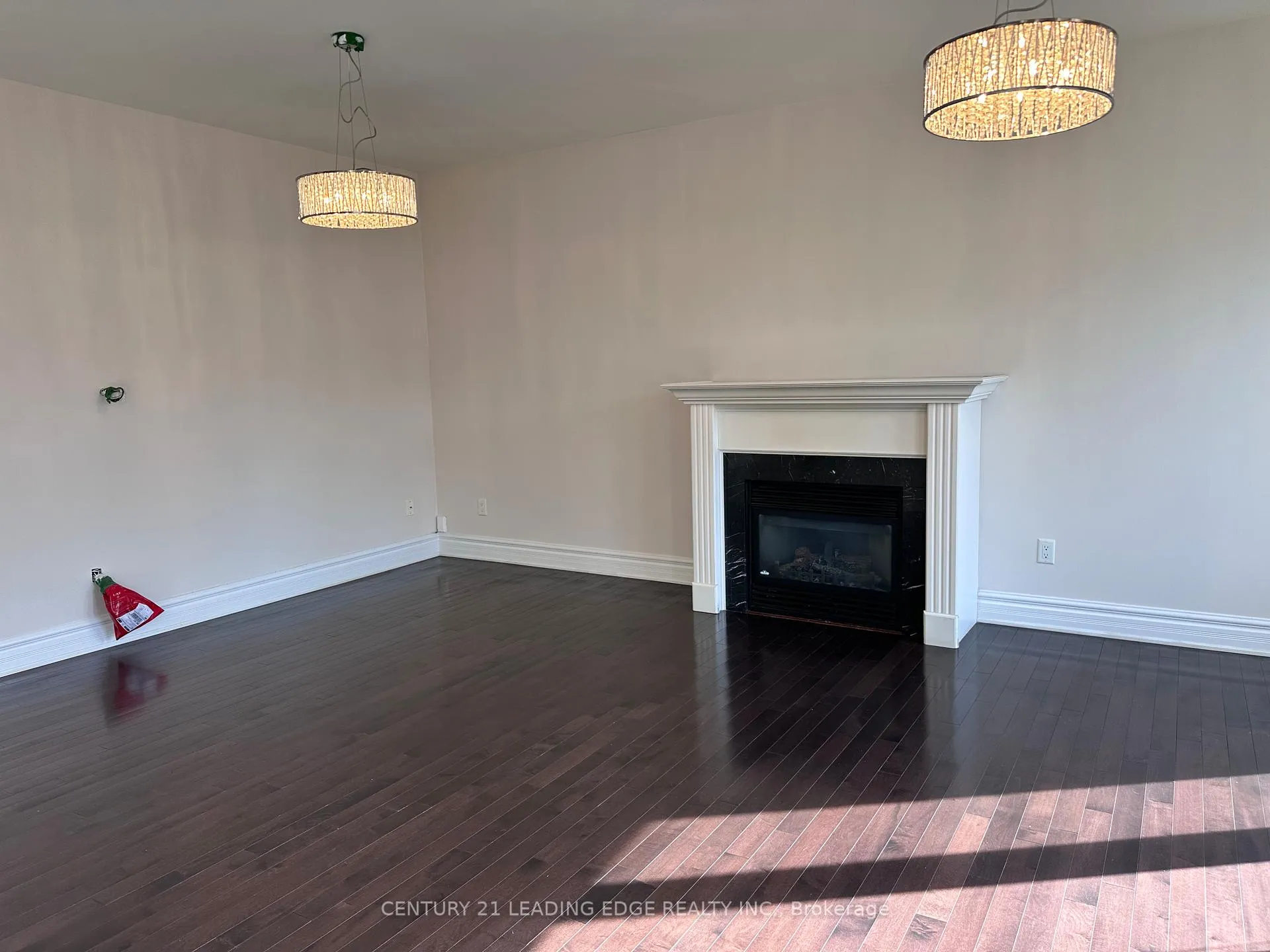 Photo 13 of 83 Golden Forest Road, Vaughan, Patterson — HOMEH