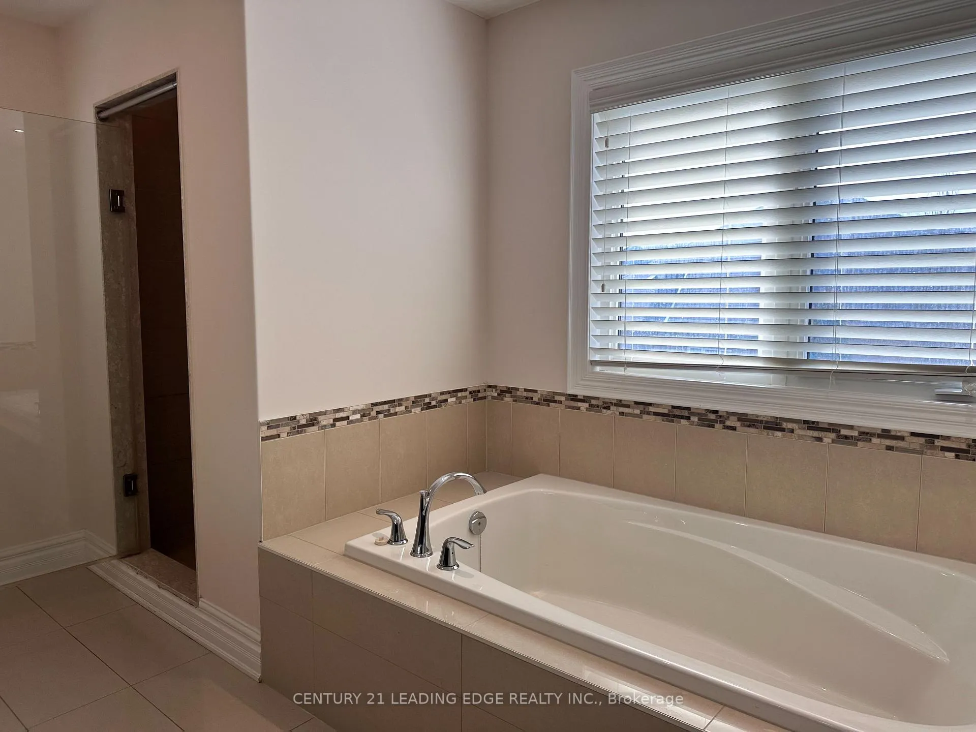 Photo 33 of 83 Golden Forest Road, Vaughan, Patterson — HOMEH