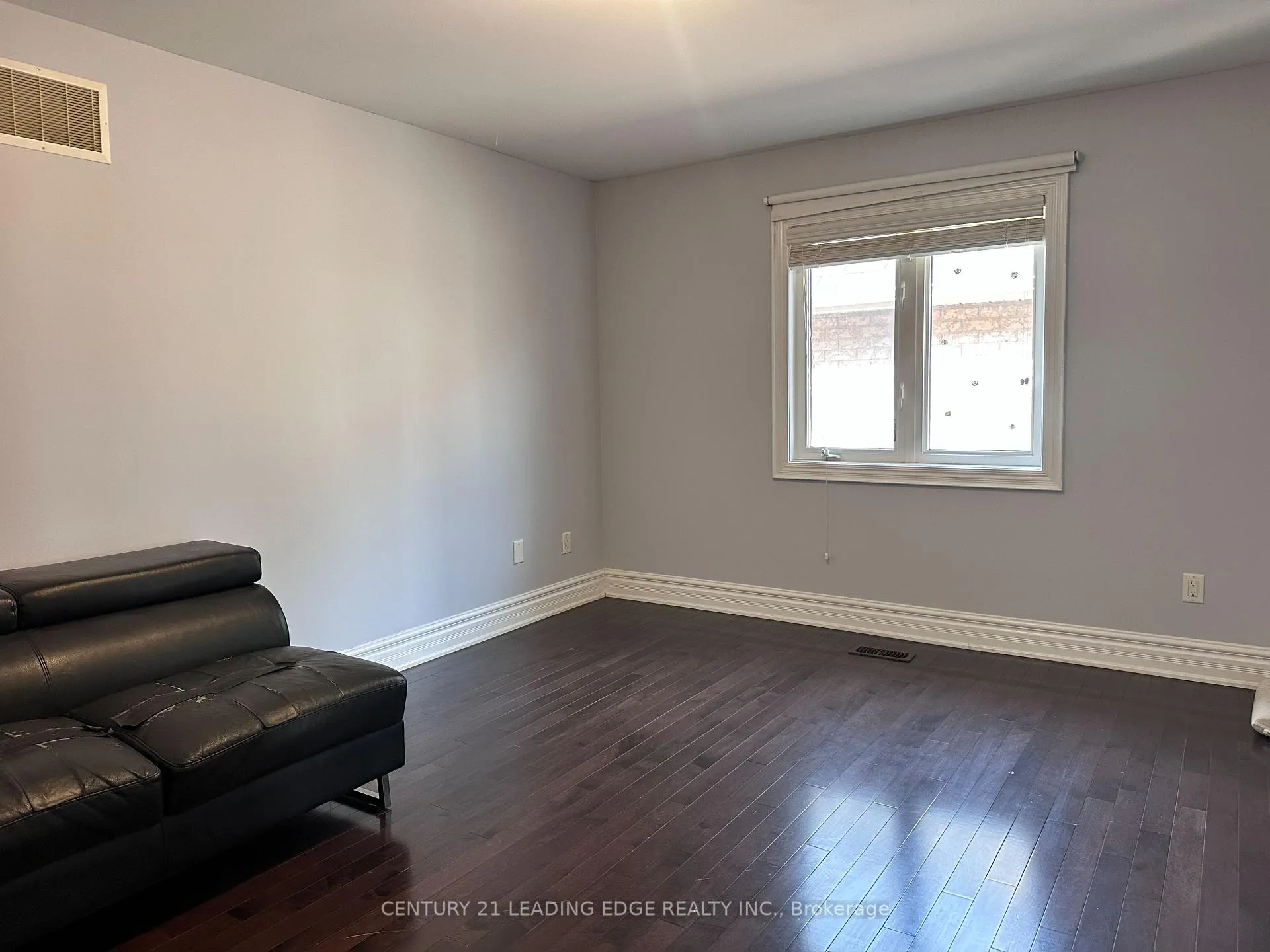 Photo 35 of 83 Golden Forest Road, Vaughan, Patterson — HOMEH
