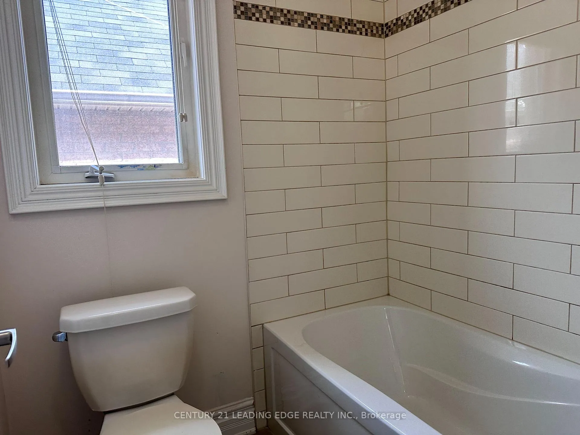 Photo 38 of 83 Golden Forest Road, Vaughan, Patterson — HOMEH