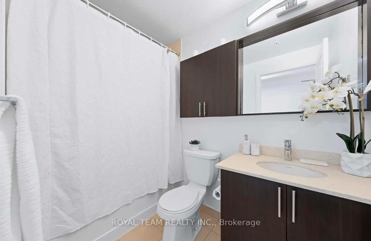 Photo 6 of Unit 1014, 85 North Park Road, Vaughan, Beverley Glen — HOMEH