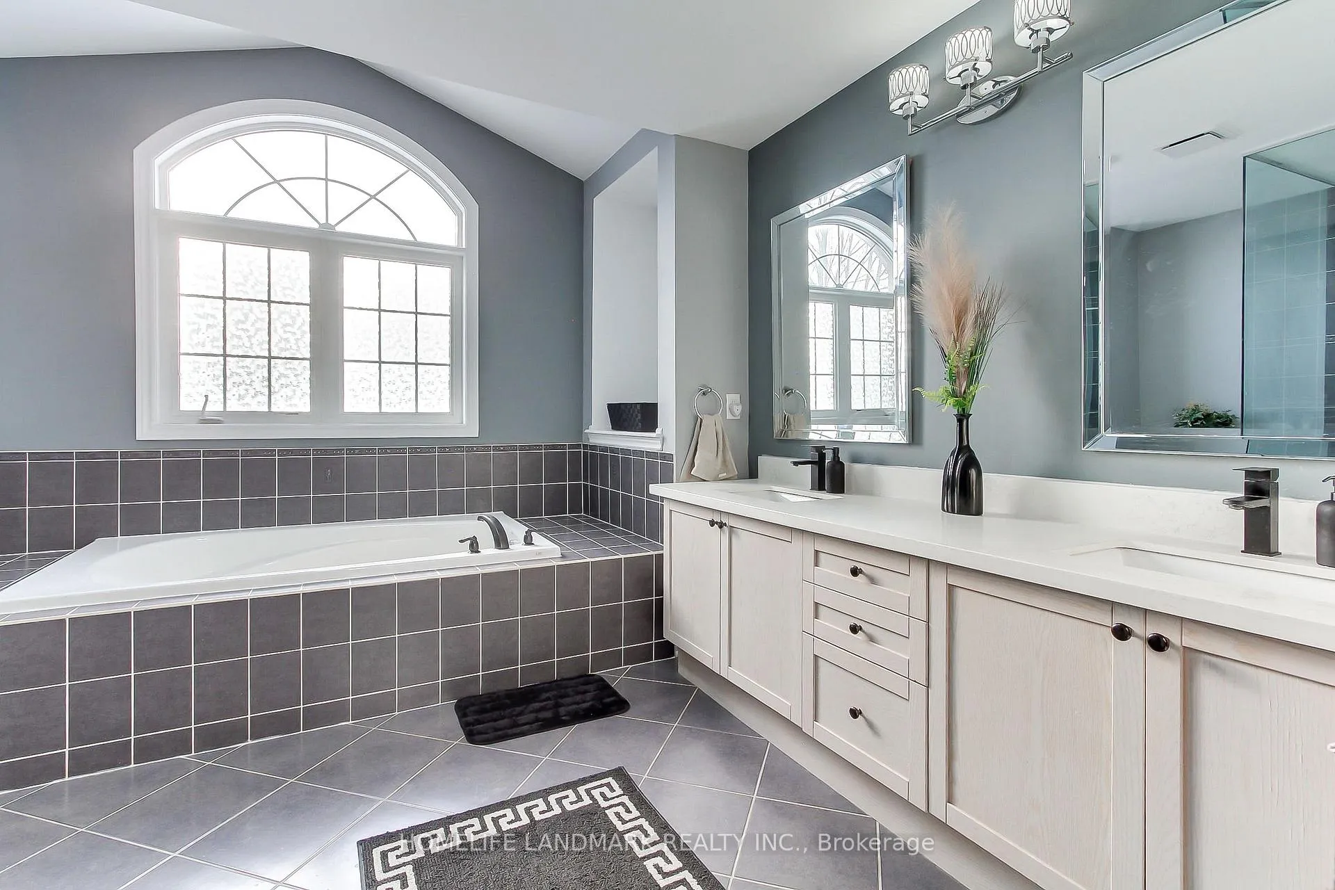 Photo 36 of 86 Boswell Road, Markham, Box Grove — HOMEH