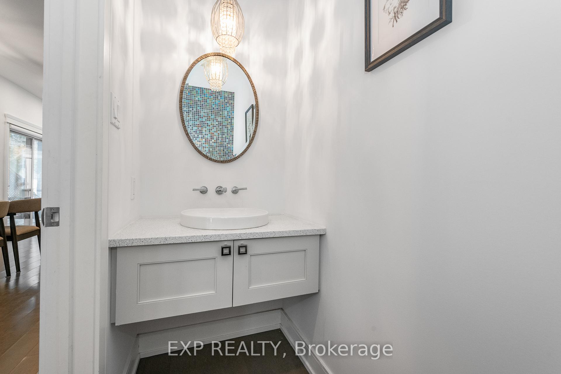Photo 5 of Unit B, 82 Templeton Street, Ottawa, Sandy Hill — HOMEH