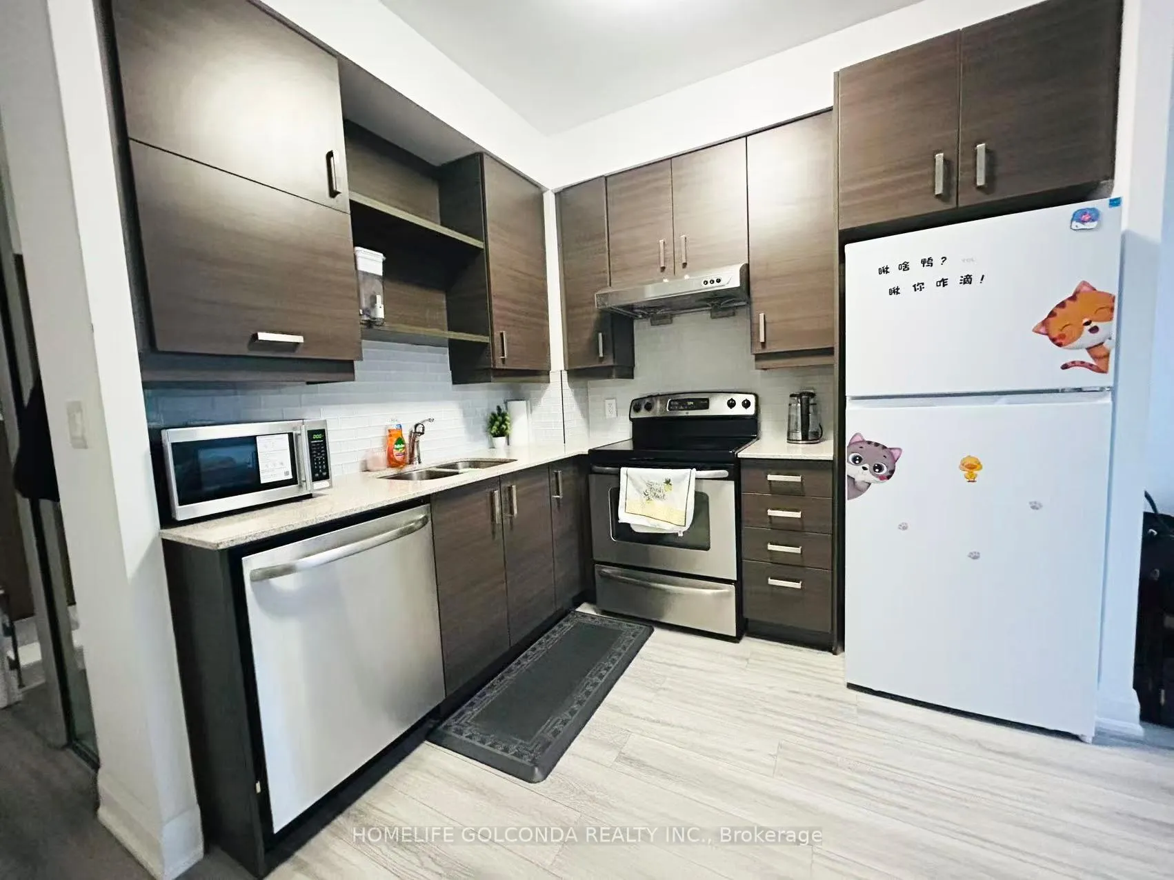 Photo 5 of Unit 530, 8228 Birchmount Road, Markham, Unionville — HOMEH