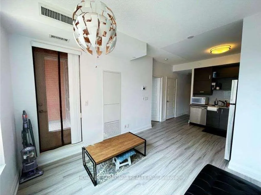 Photo 7 of Unit 530, 8228 Birchmount Road, Markham, Unionville — HOMEH