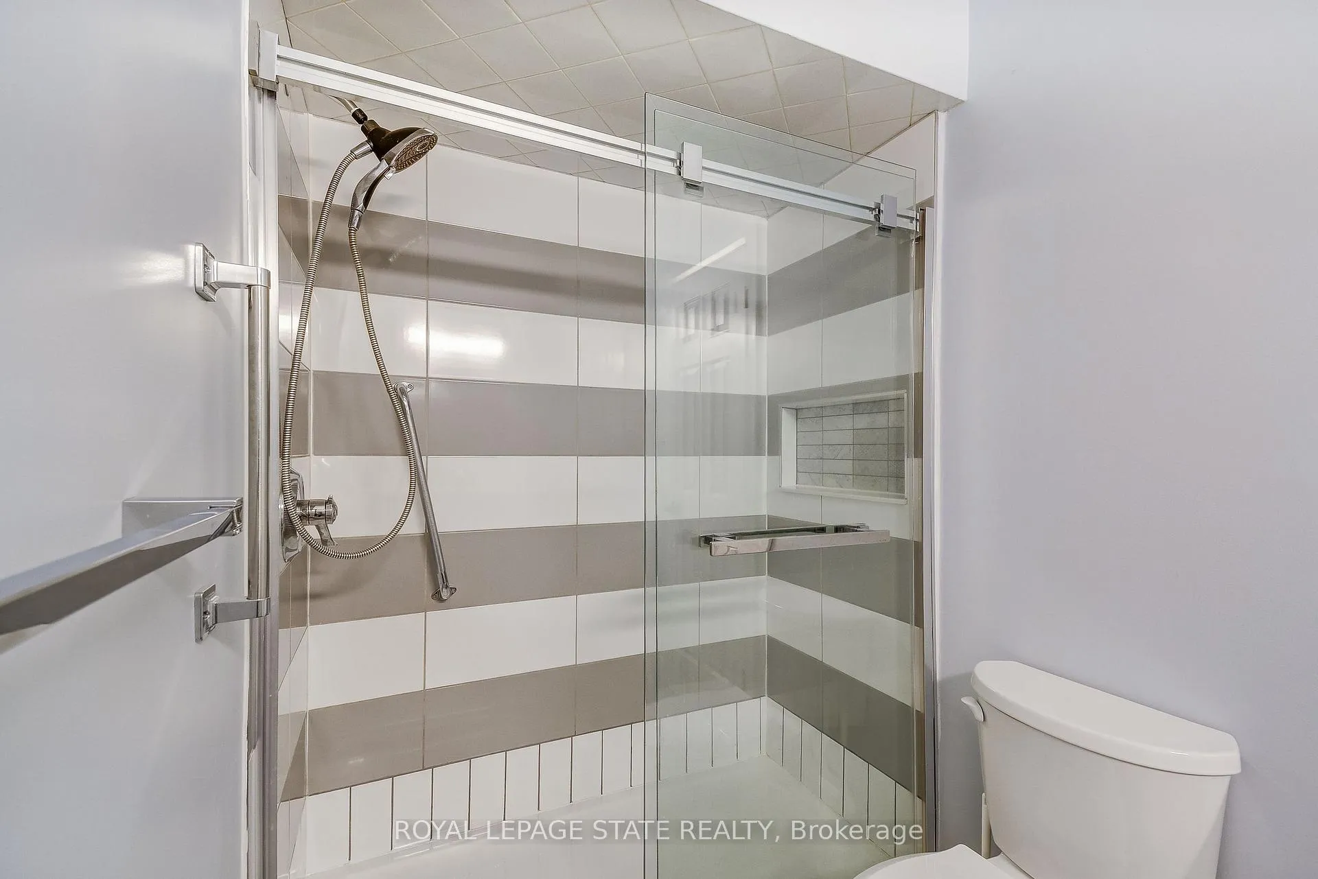 Photo 14 of Unit 107, 400 York Boulevard, Hamilton, Strathcona — HOMEH