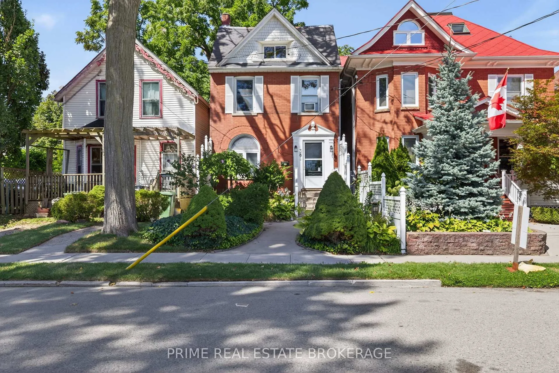 Photo 4 of 38 Hincks Street, St. Thomas — HOMEH