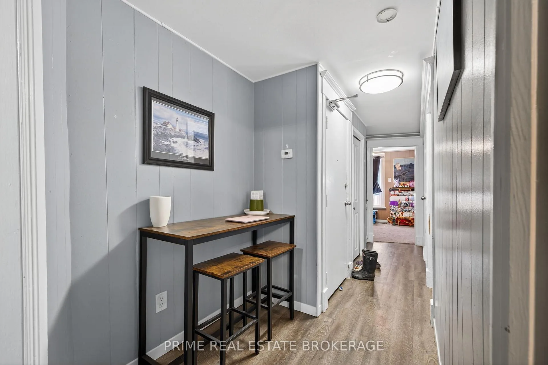Photo 17 of 38 Hincks Street, St. Thomas — HOMEH