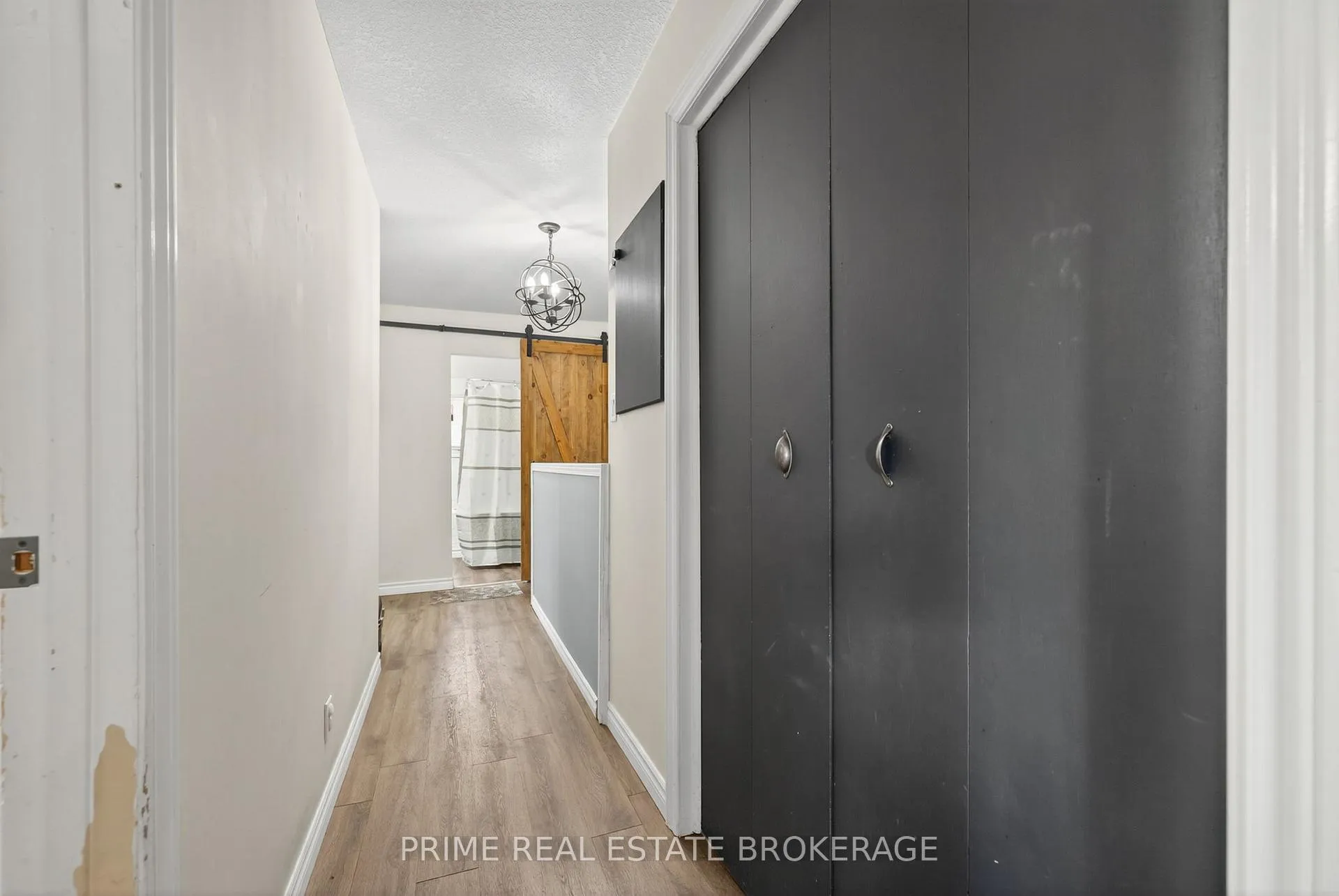 Photo 29 of 38 Hincks Street, St. Thomas — HOMEH