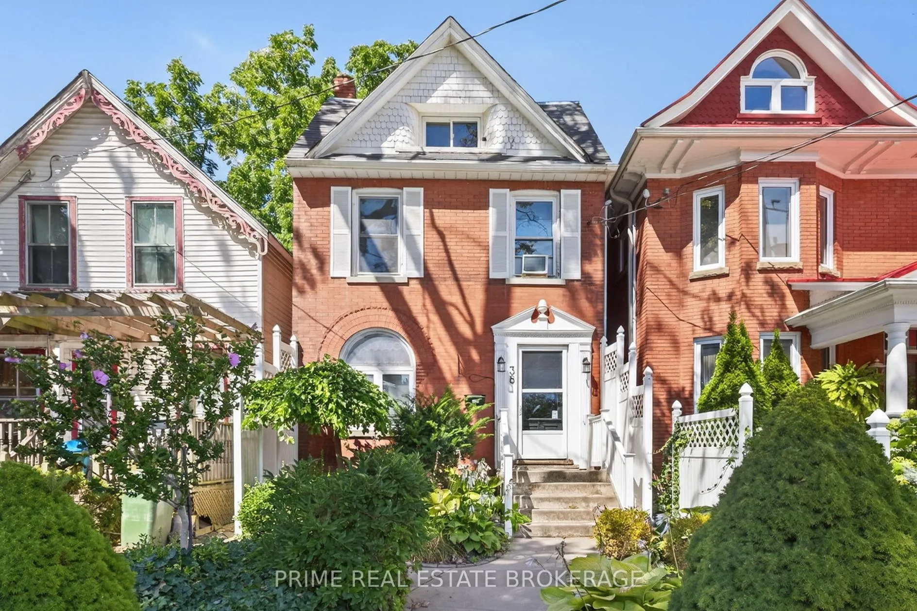 Photo 39 of 38 Hincks Street, St. Thomas — HOMEH