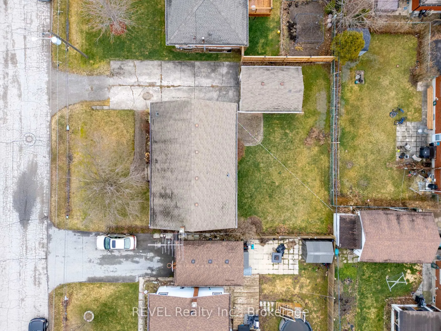Photo 41 of 26 Mckenzie Street, St. Catharines, Bunting/Linwell — HOMEH