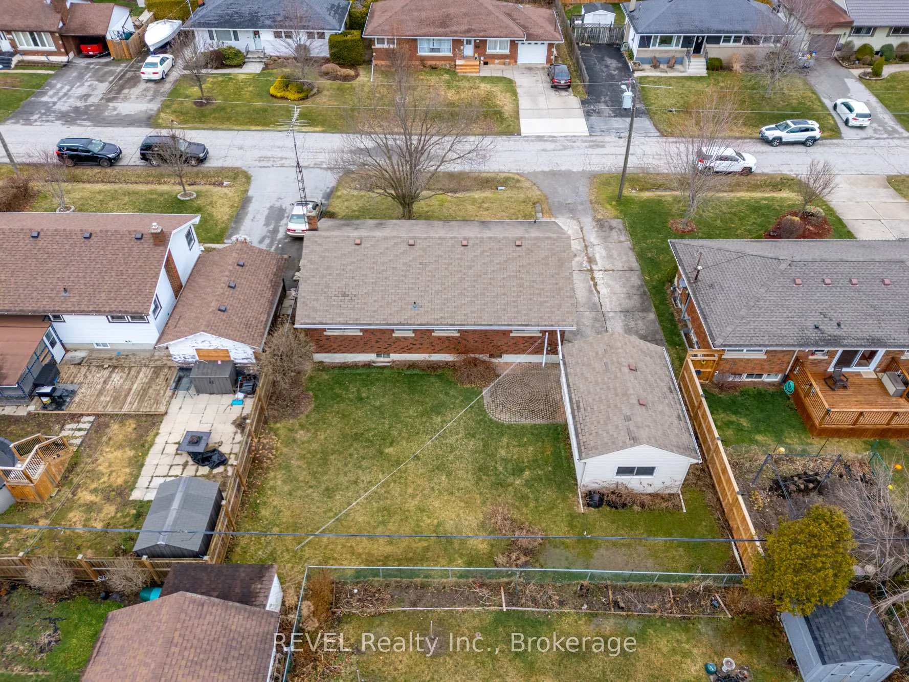 Photo 42 of 26 Mckenzie Street, St. Catharines, Bunting/Linwell — HOMEH