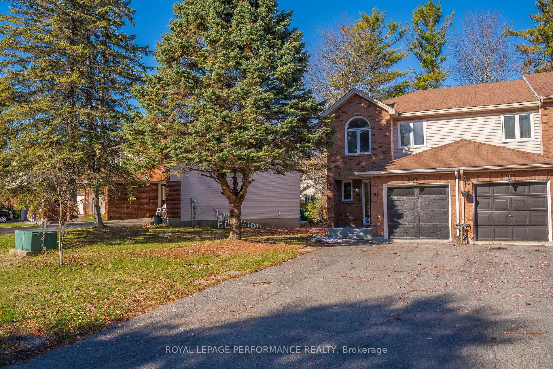 Photo 2 of 81 Furlong Crescent, Ottawa, Kanata - Bridlewood — HOMEH
