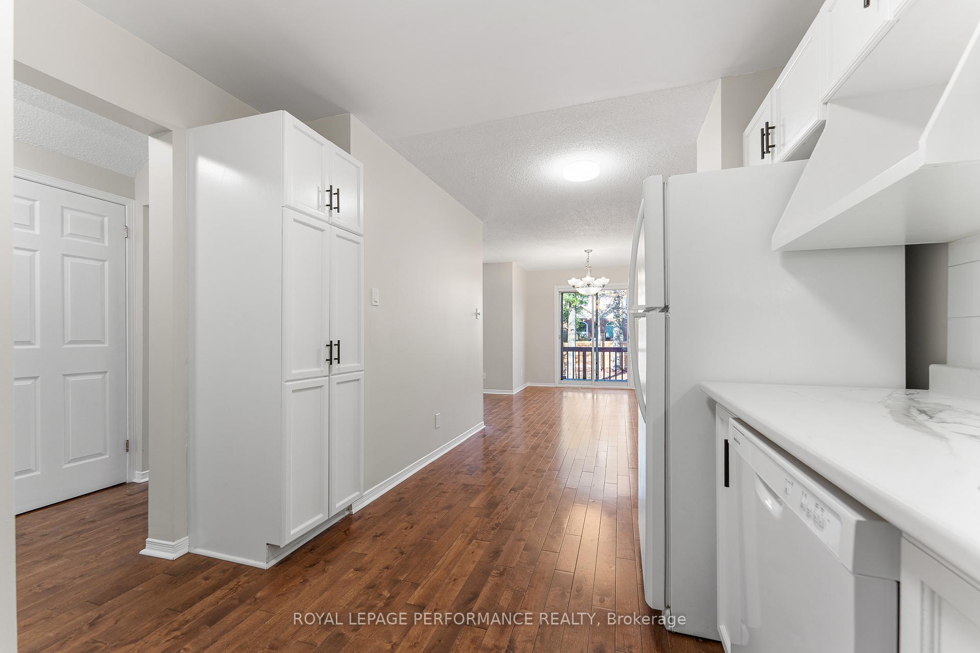 Photo 16 of 81 Furlong Crescent, Ottawa, Kanata - Bridlewood — HOMEH