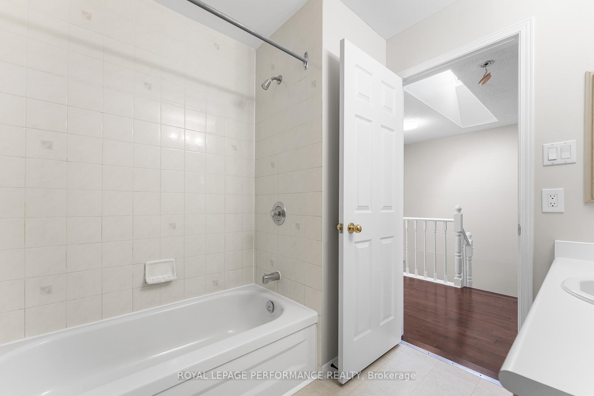 Photo 33 of 81 Furlong Crescent, Ottawa, Kanata - Bridlewood — HOMEH