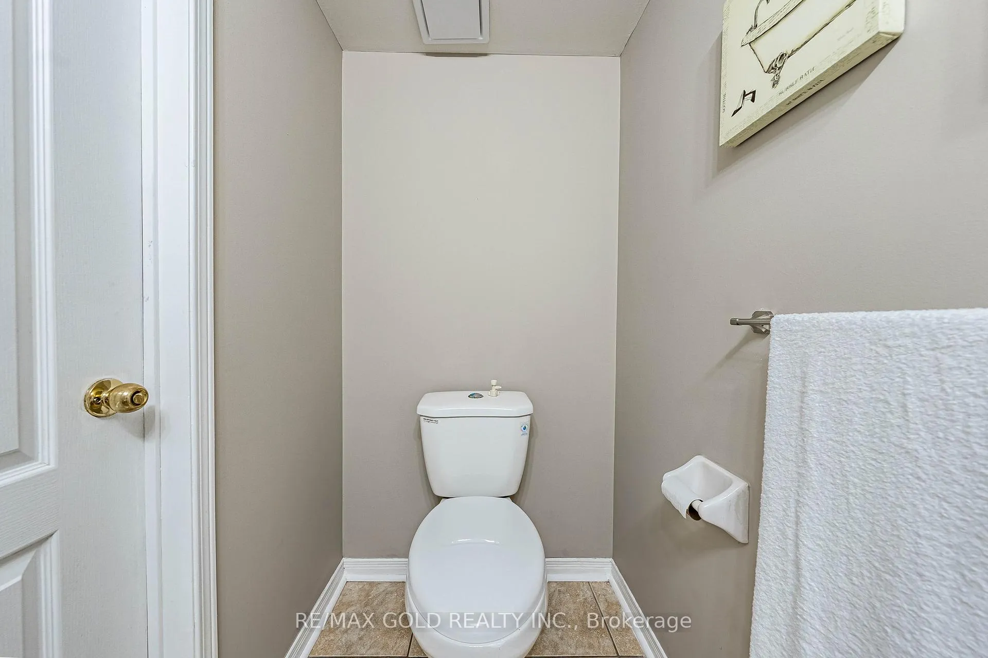 Photo 22 of 79 Roundstone Drive, Brampton, Credit Valley — HOMEH