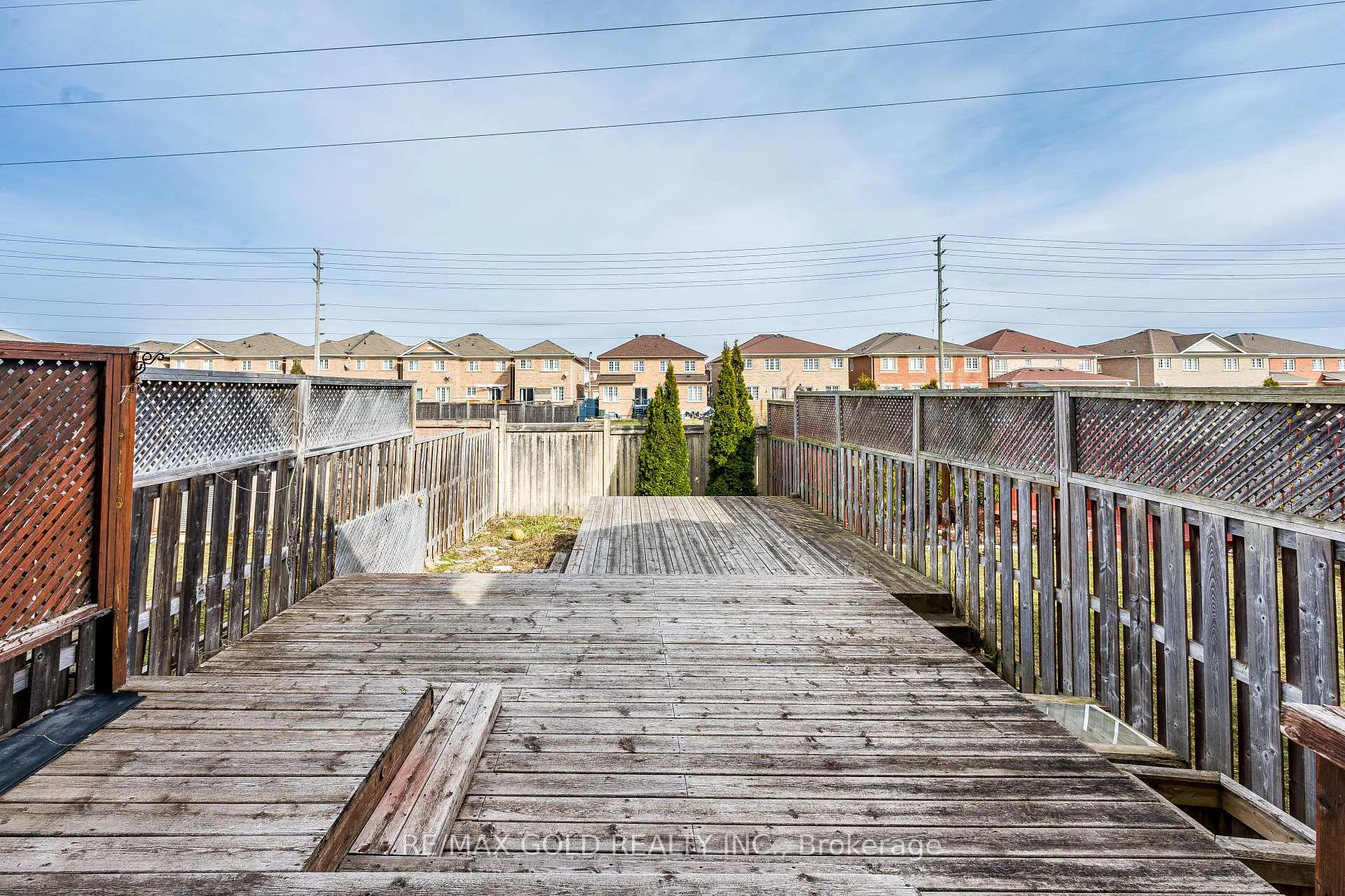 Photo 47 of 79 Roundstone Drive, Brampton, Credit Valley — HOMEH