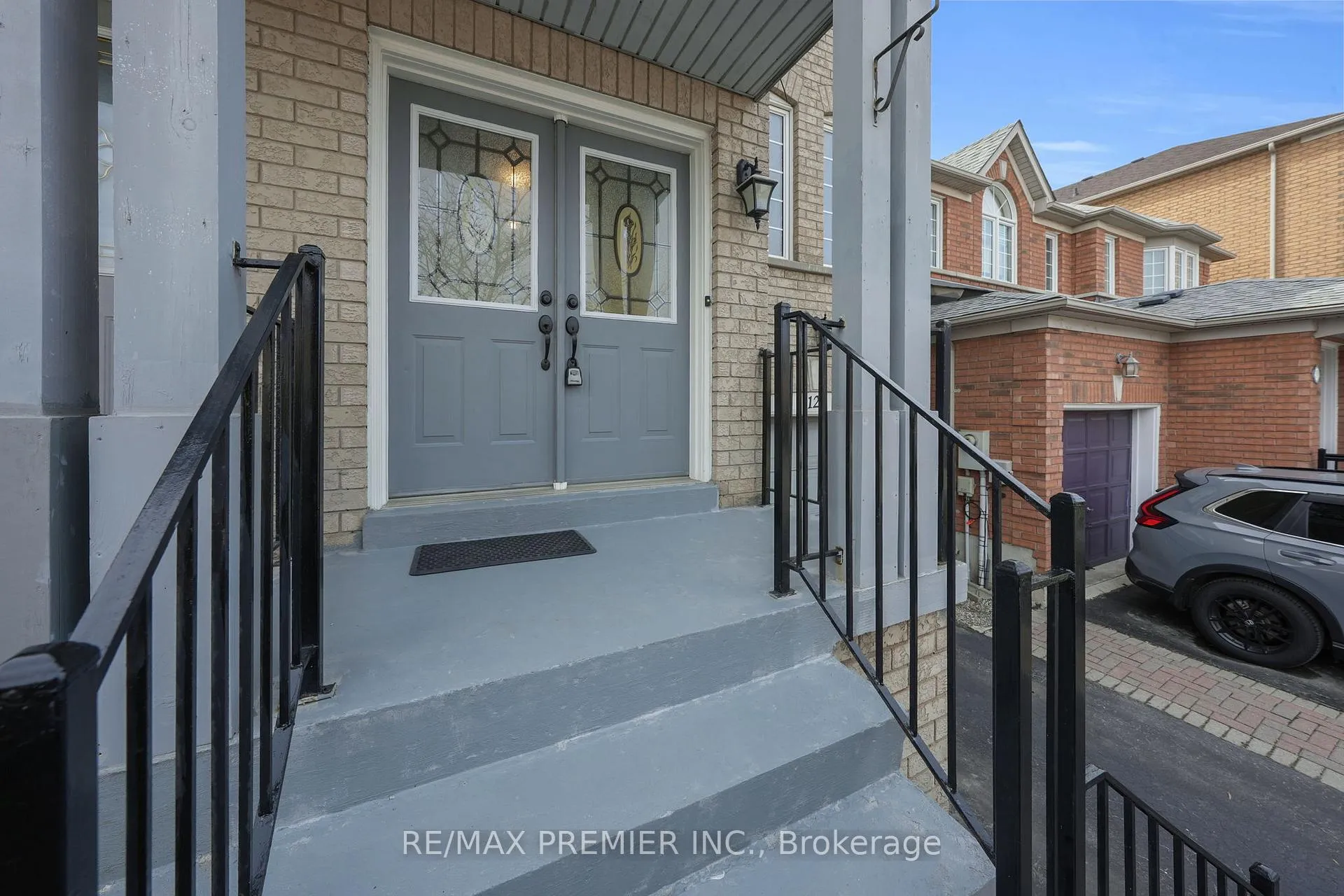 Photo 7 of 12 Yellowood Circle, Vaughan, Patterson — HOMEH