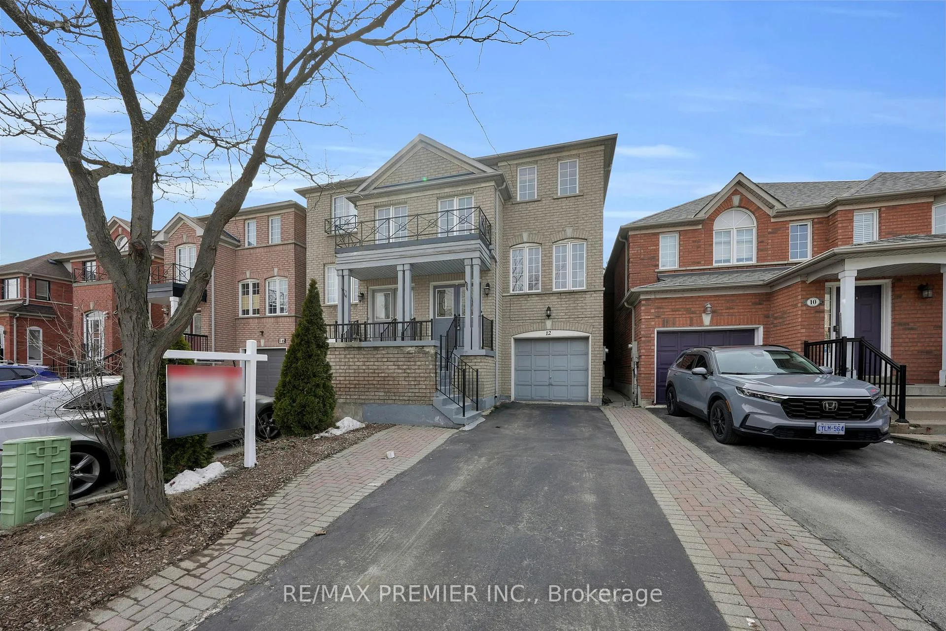 Photo 8 of 12 Yellowood Circle, Vaughan, Patterson — HOMEH