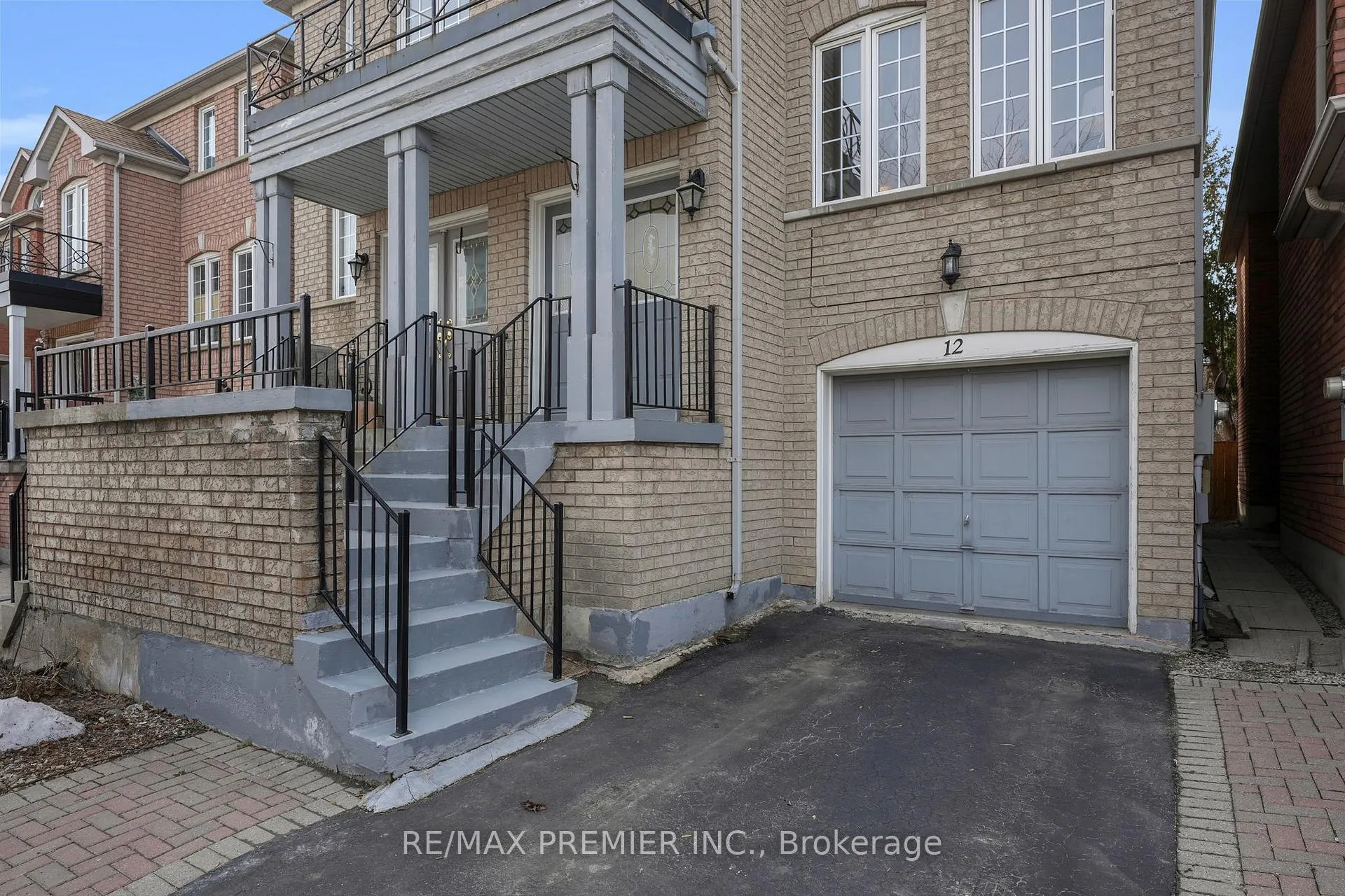 Photo 13 of 12 Yellowood Circle, Vaughan, Patterson — HOMEH