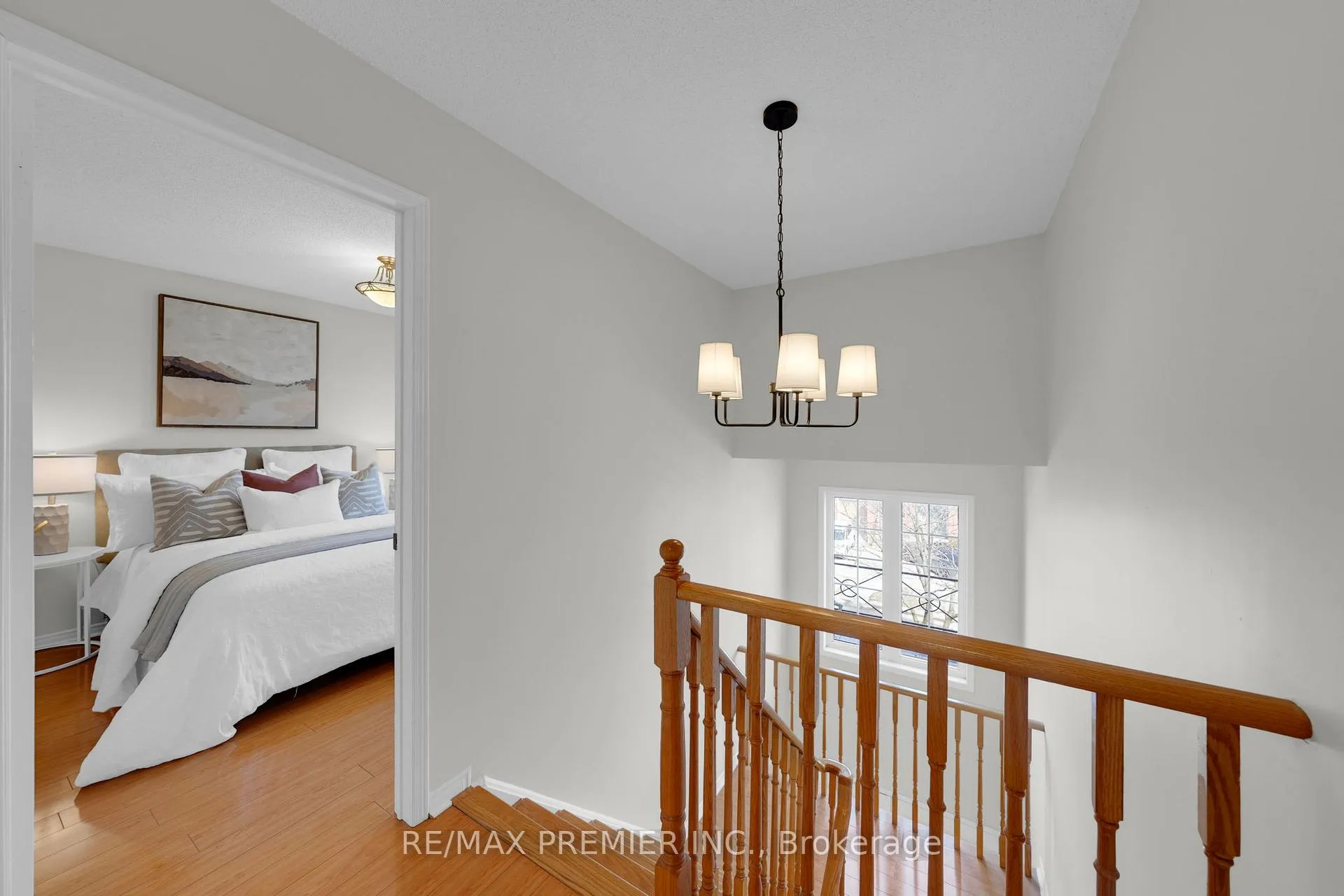 Photo 20 of 12 Yellowood Circle, Vaughan, Patterson — HOMEH