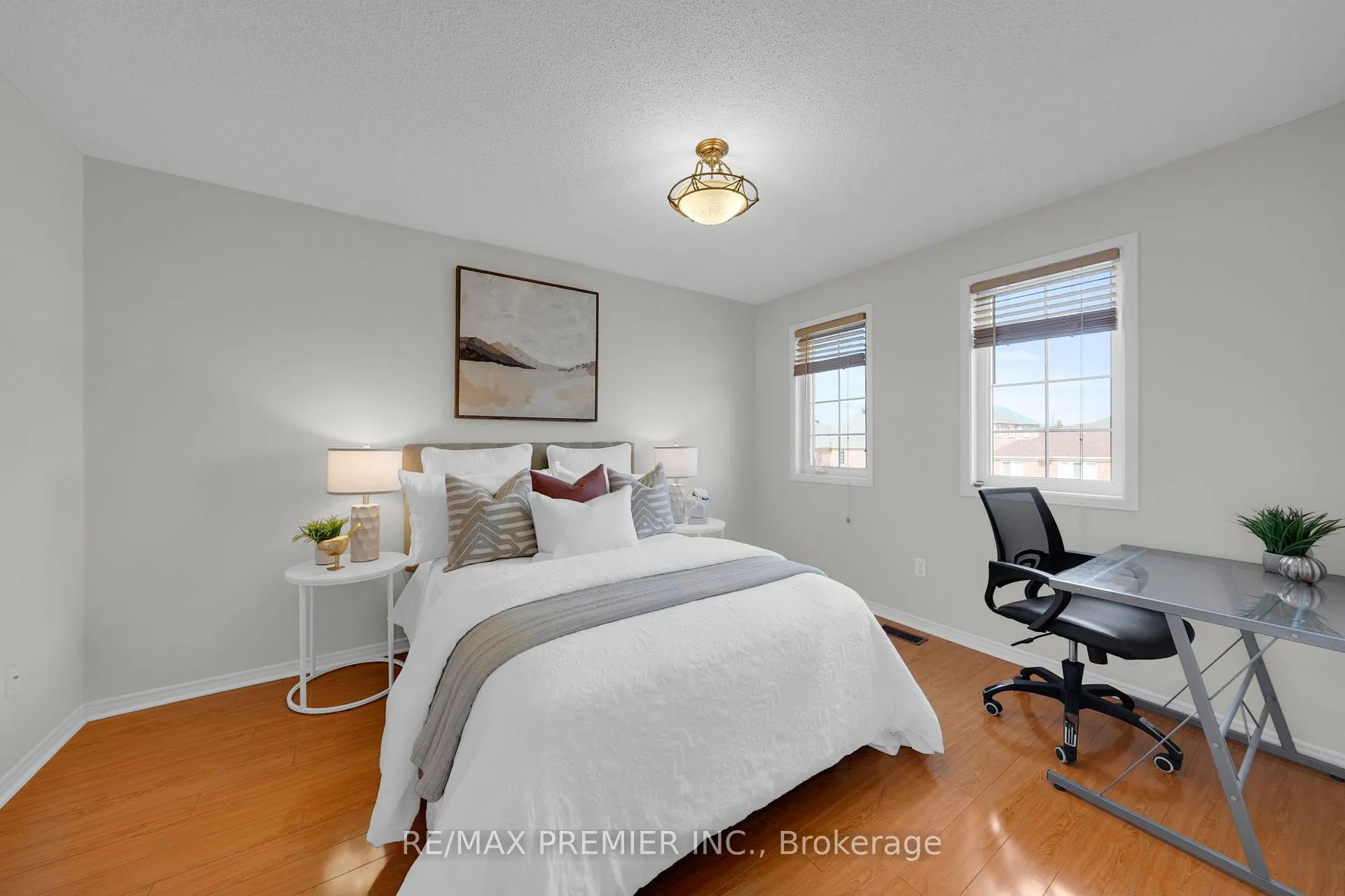 Photo 21 of 12 Yellowood Circle, Vaughan, Patterson — HOMEH