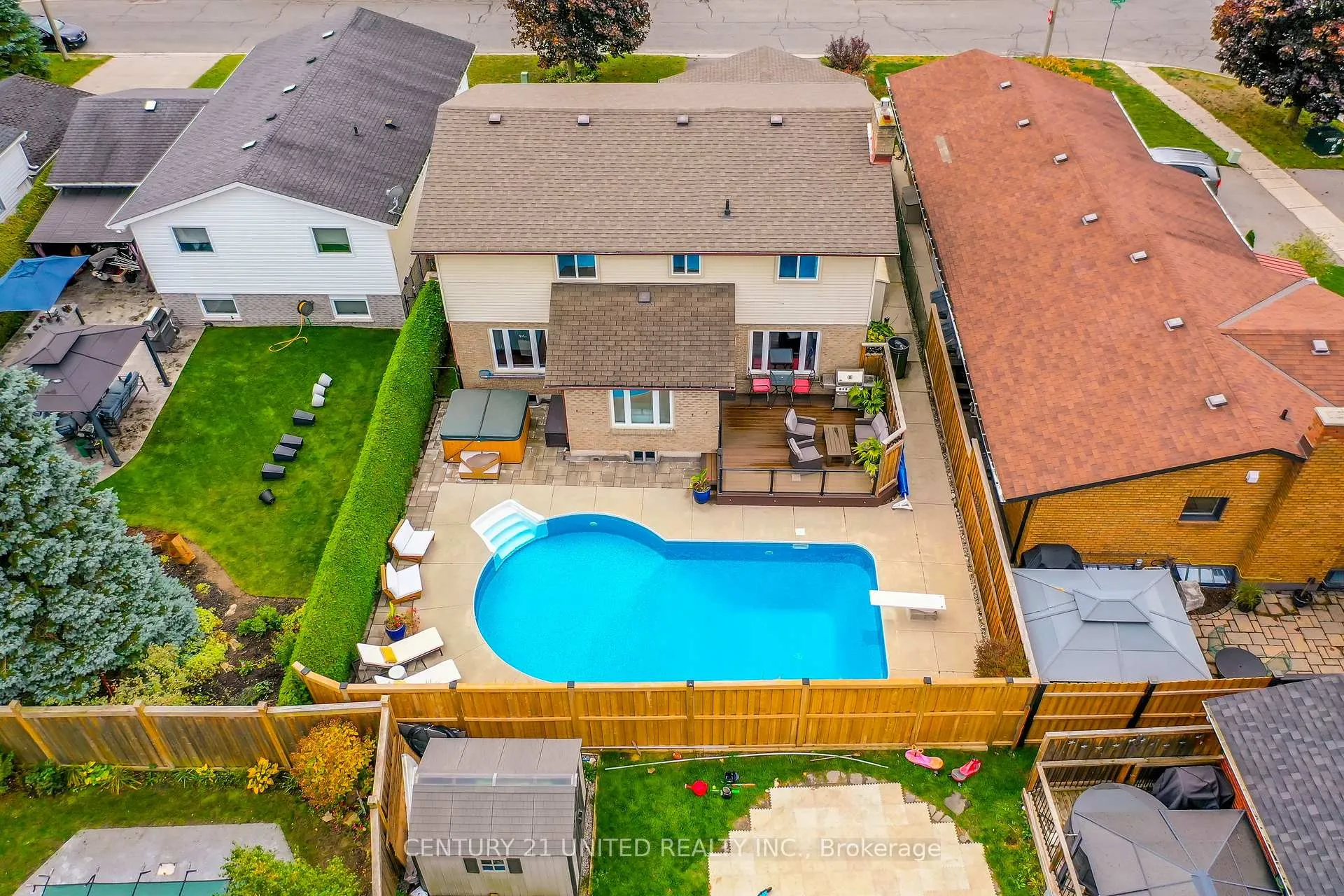 Photo 46 of 2112 Lorraine Drive, Peterborough, Northcrest Ward 5 — HOMEH