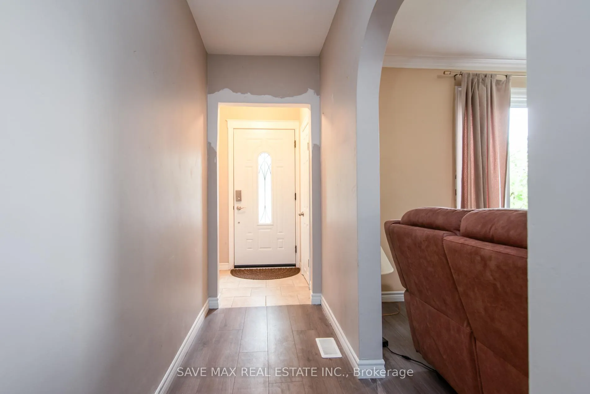 Photo 5 of 467 Stirling Avenue S, Kitchener — HOMEH