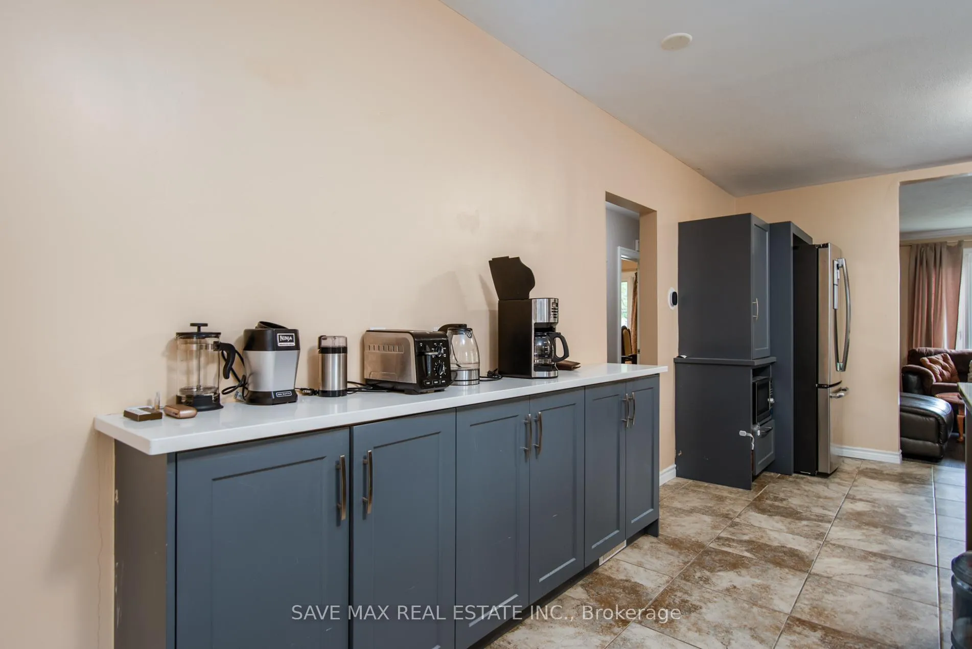 Photo 16 of 467 Stirling Avenue S, Kitchener — HOMEH